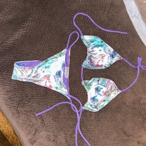Icon swim bikini size small